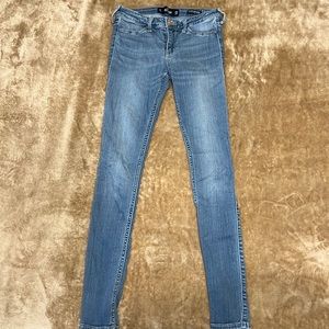 Hollister low-rise jean legging